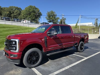 2027 Ford Super Duty F-350 SRW Lariat