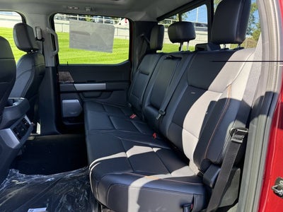 2027 Ford Super Duty F-350 SRW Lariat