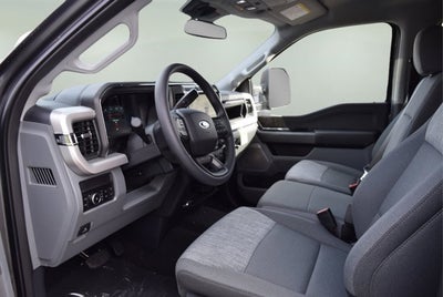 2026 Ford Super Duty F-350 SRW XLT