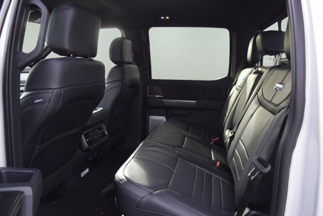 2026 Ford Super Duty F-350 SRW Platinum