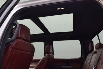 2022 Ford Super Duty F-350 SRW Platinum