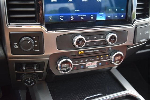 2022 Ford Super Duty F-350 SRW Platinum