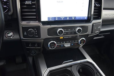 2022 Ford Super Duty F-350 SRW Platinum