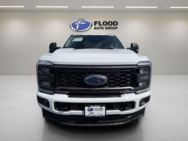 2026 Ford Super Duty F-350 DRW XLT