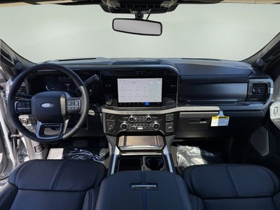 2027 Ford Super Duty F-450 DRW Platinum DRW