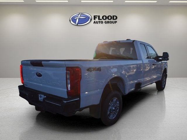 2025 Ford Super Duty F-350 SRW XLT