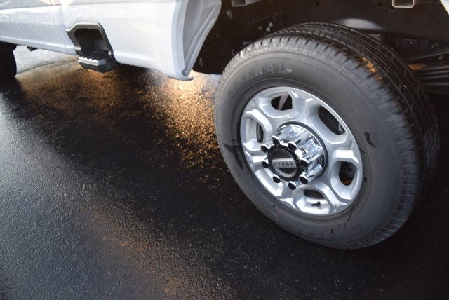 2025 Ford Super Duty F-350 SRW XLT