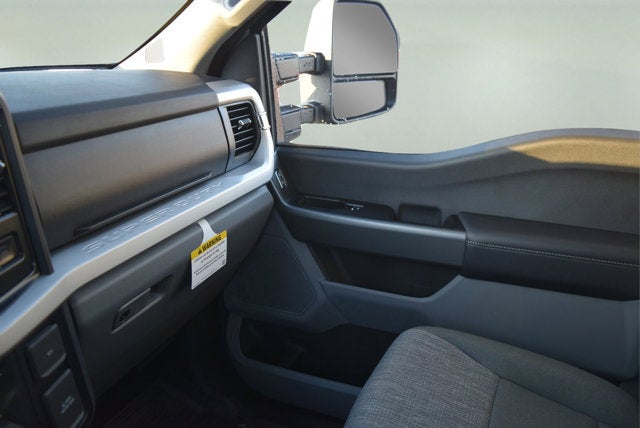 2025 Ford Super Duty F-350 SRW XLT