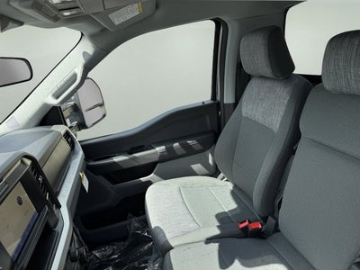 2027 Ford Super Duty F-250 SRW XLT