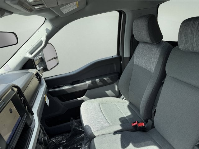 2027 Ford Super Duty F-250 SRW XLT