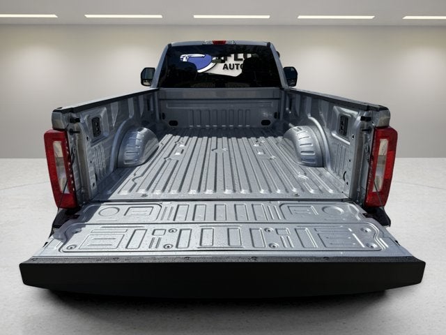 2027 Ford Super Duty F-250 SRW XLT