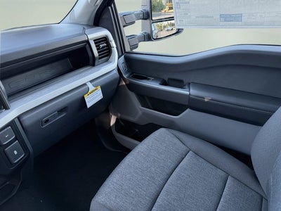 2027 Ford Super Duty F-250 SRW XL