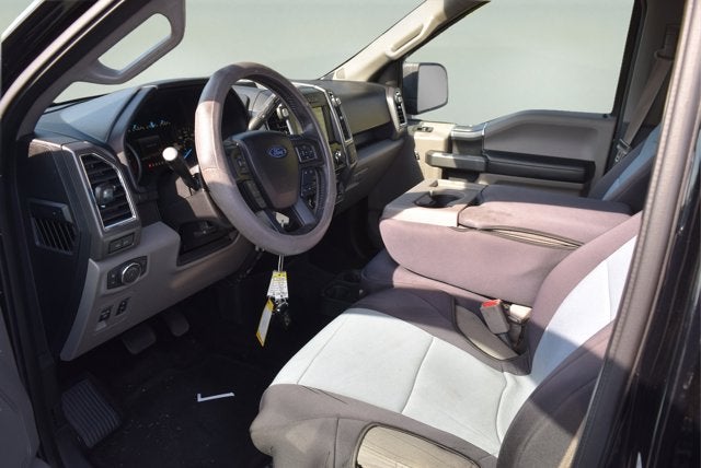 2017 Ford F-150 Base