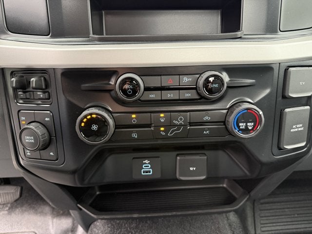 2025 Ford Super Duty F-350 SRW XL