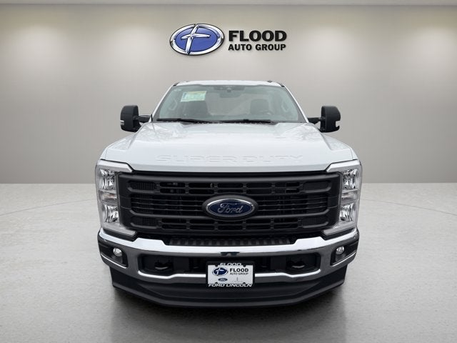 2025 Ford Super Duty F-350 SRW XL