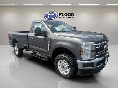 2026 Ford Super Duty F-350 SRW XLT