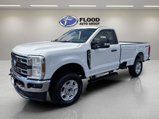 2026 Ford Super Duty F-350 SRW XLT