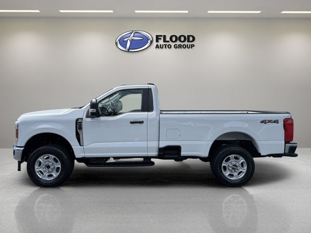 2026 Ford Super Duty F-350 SRW XLT
