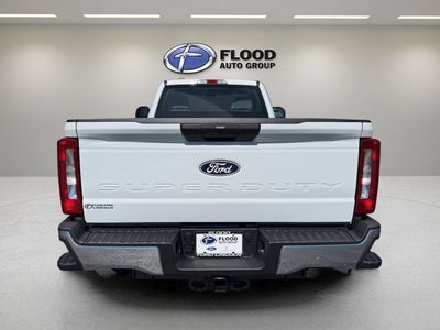 2027 Ford Super Duty F-350 SRW XL