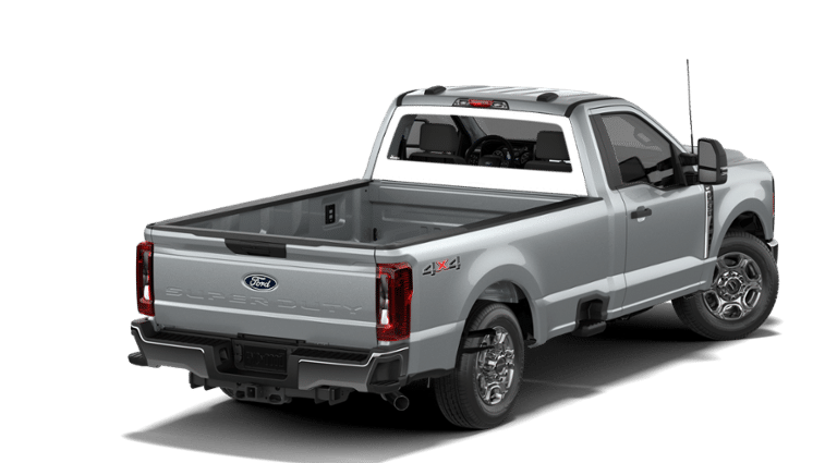 2027 Ford Super Duty F-350 SRW XLT