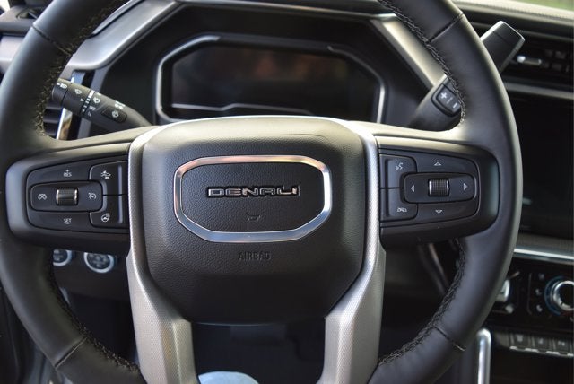 2025 GMC Sierra 2500HD Denali
