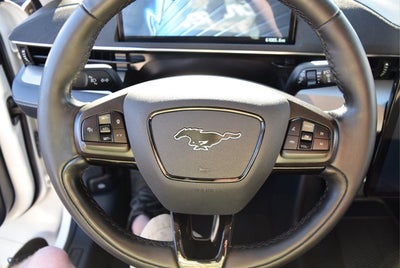 2022 Ford Mustang Mach-E Select