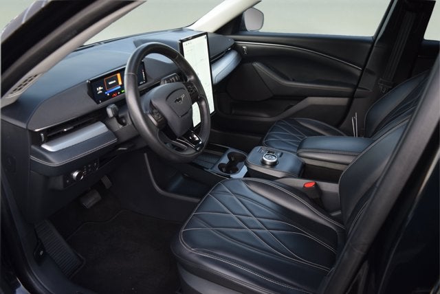 2021 Ford Mustang Mach-E Select