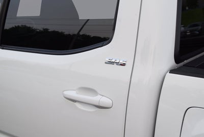 2023 Toyota Tacoma 4WD SR5 V6