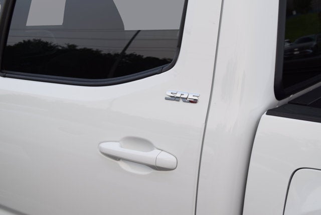 2023 Toyota Tacoma 4WD SR5 V6