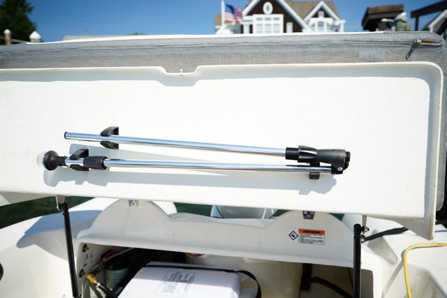2025 Zodiac YACHTLINE YL490DL DELUXE Base