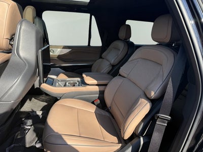 2025 Lincoln Navigator Black Label