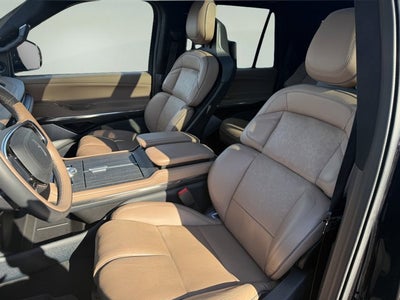 2025 Lincoln Navigator Black Label