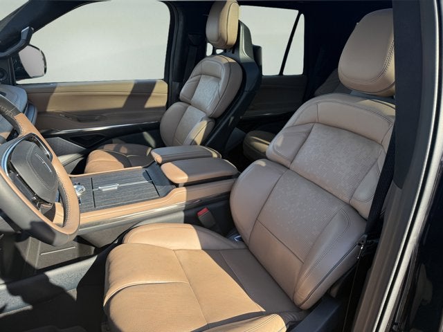 2025 Lincoln Navigator Black Label