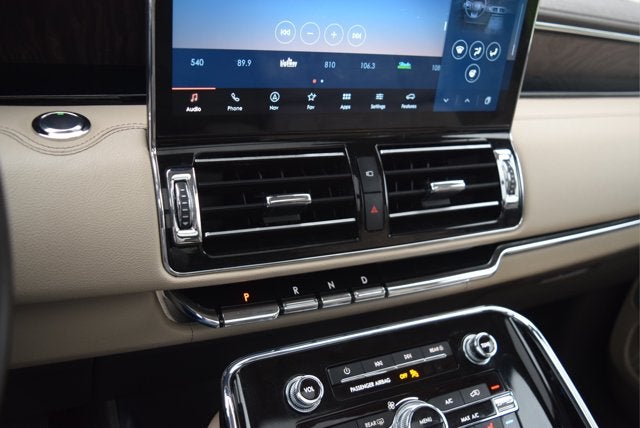 2024 Lincoln Navigator L Reserve