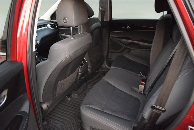 2020 Kia Sorento S