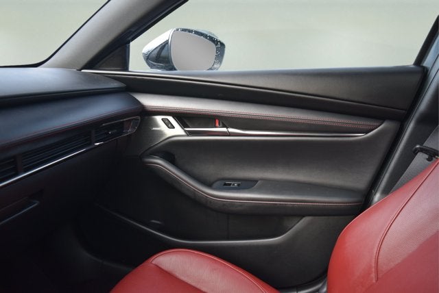 2022 Mazda Mazda3 Hatchback Carbon Edition