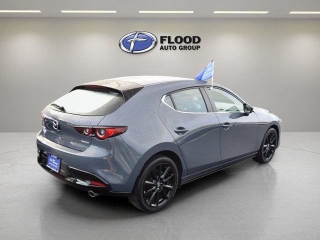 2022 Mazda Mazda3 Hatchback Carbon Edition