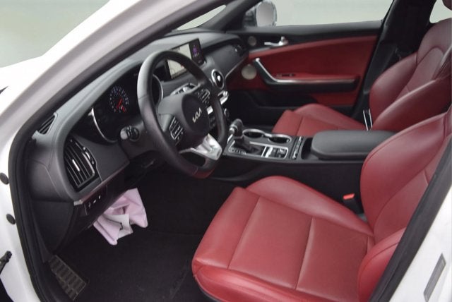 2023 Kia Stinger GT-Line