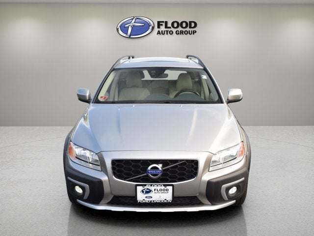 Used 2016 Volvo XC70 Premier with VIN YV4612NK5G1243351 for sale in East Greenwich, RI