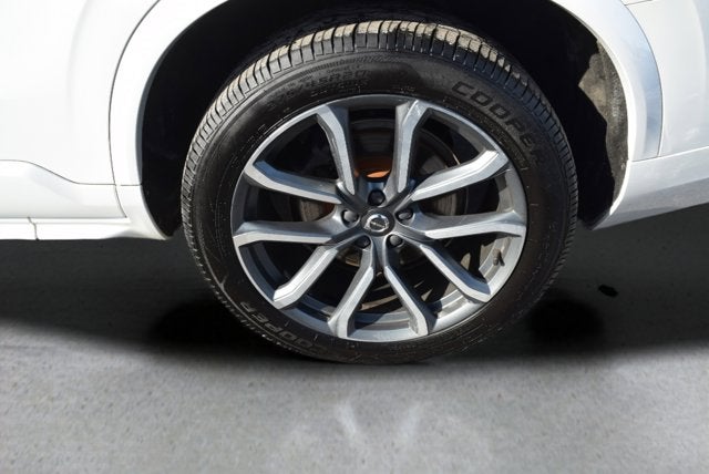 2019 Volvo XC90 Momentum
