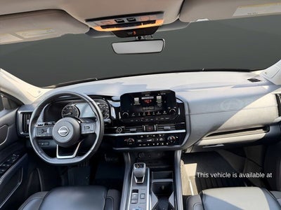 2023 Nissan Pathfinder SL