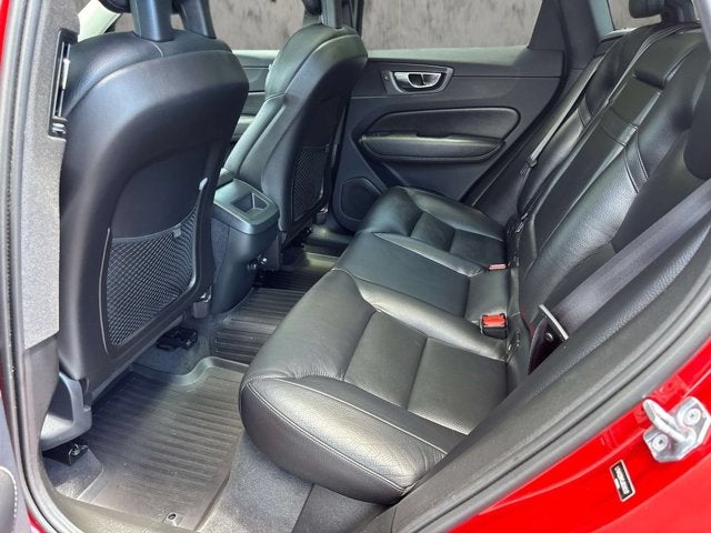 2018 Volvo XC60 Momentum