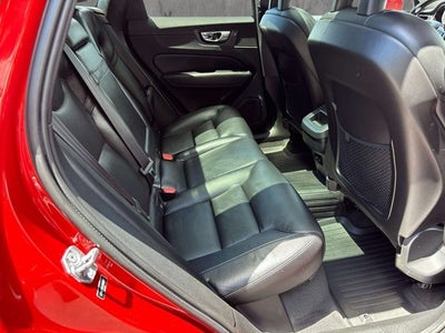 2018 Volvo XC60 Momentum