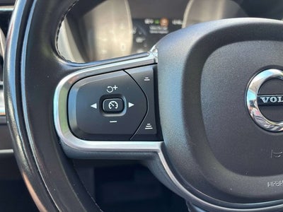 2018 Volvo XC60 Momentum