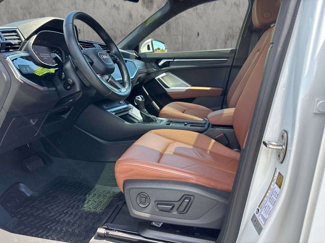 2024 Audi Q3 S line Premium Plus