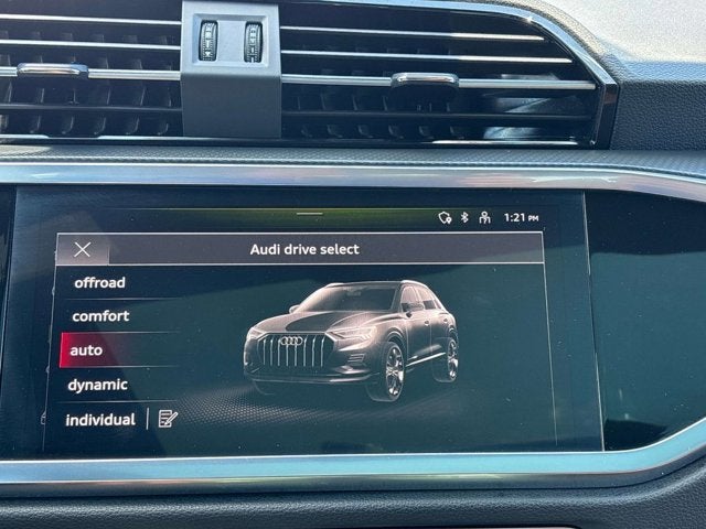 2024 Audi Q3 S line Premium Plus